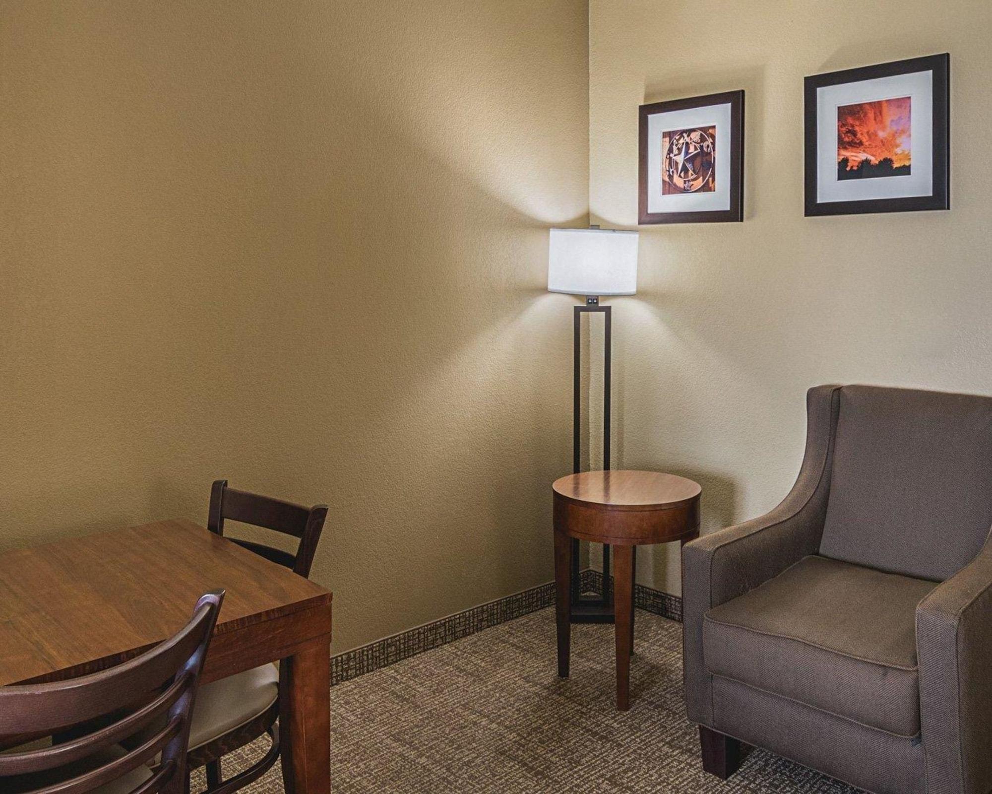 Comfort Inn Midland South I-20 Екстериор снимка